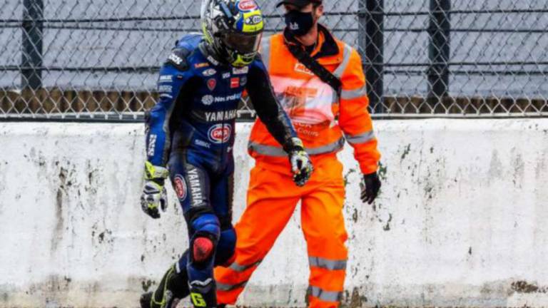 Superbike, Rinaldi convincente 3° nel venerdì di Gerloff Superbike, Rinaldi convincente 3° nel venerdì di Gerloff