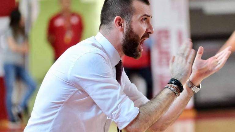 Basket B, l'Andrea Costa pensa al ritorno di Di Paolantonio Basket B, l'Andrea Costa pensa al ritorno di Di Paolantonio