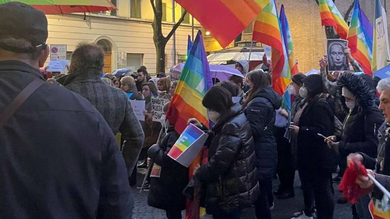 Forlì. I bimbi dei Romiti costruiscono la pace Forlì. I bimbi dei Romiti costruiscono la pace