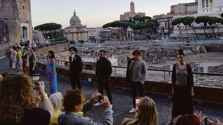 La nuova sfida: coniugare la moda con la sostenibilità La nuova sfida: coniugare la moda con la sostenibilità