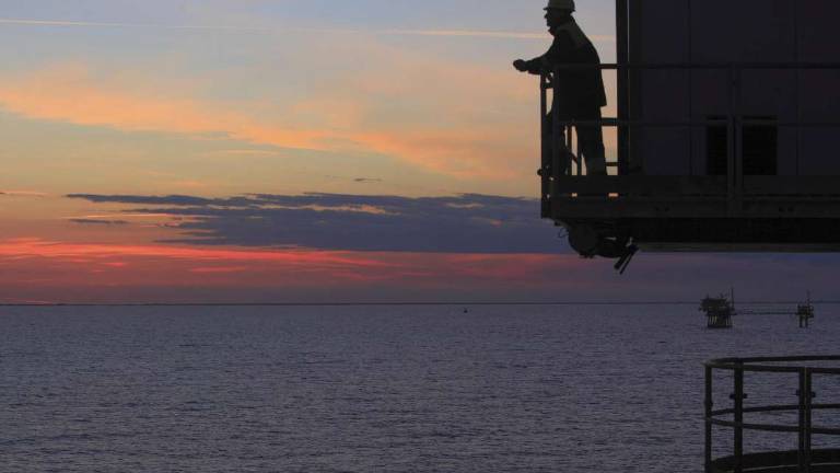 Sostenibilità Adriatico: le piattaforme dell’Eni come vivaio Sostenibilità Adriatico: le piattaforme dell’Eni come vivaio