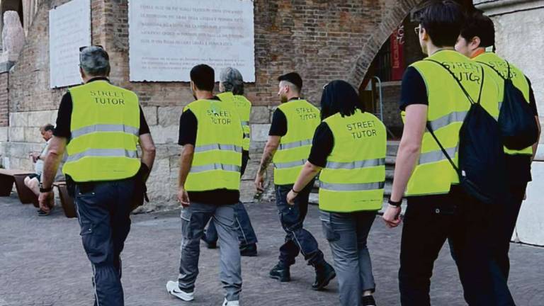 Rimini. Movida violenta, il web finisce ai Raggi X Rimini. Movida violenta, il web finisce ai Raggi X