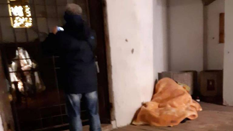 Cesenatico, problema clochard e controlli di vicinato in centro Cesenatico, problema clochard e controlli di vicinato in centro
