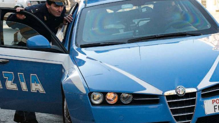 Rimini. Rivuole i suoi soldi: lo massacrano: 3 arresti Rimini. Rivuole i suoi soldi: lo massacrano: 3 arresti