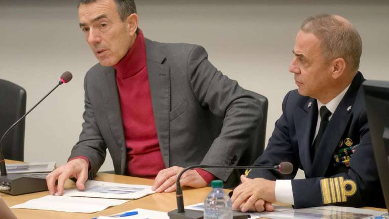 Ravenna, gli Usa: Nel relitto potrebbero esserci dei corpi Ravenna, gli Usa: Nel relitto potrebbero esserci dei corpi