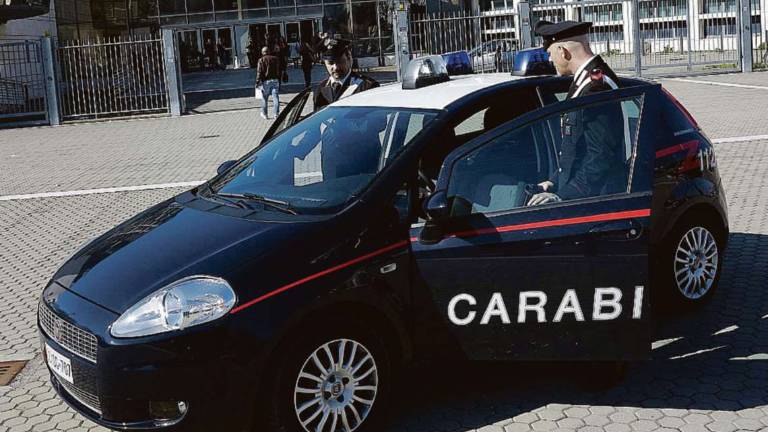 Rimini. Nove furti in farmacie, tabaccherie e negozi: arrestati due uomini Rimini. Nove furti in farmacie, tabaccherie e negozi: arrestati due uomini