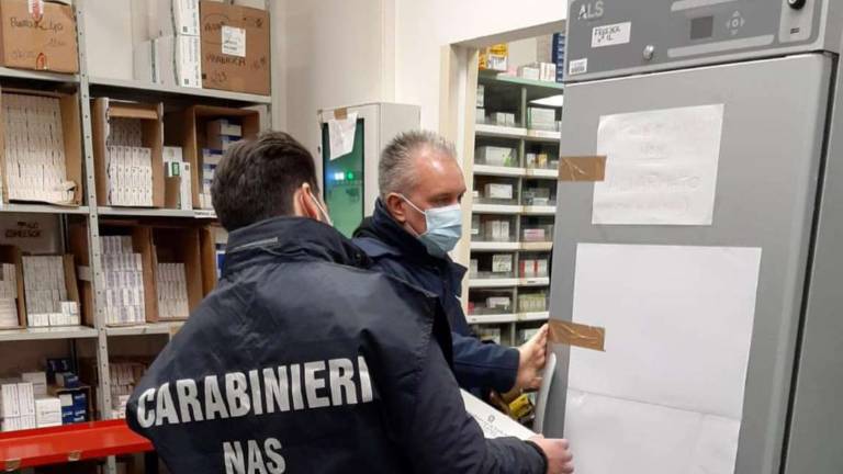 Forlì. Vaccini distrutti in ospedale, niente risarcimento danno per lo Stato Forlì. Vaccini distrutti in ospedale, niente risarcimento danno per lo Stato
