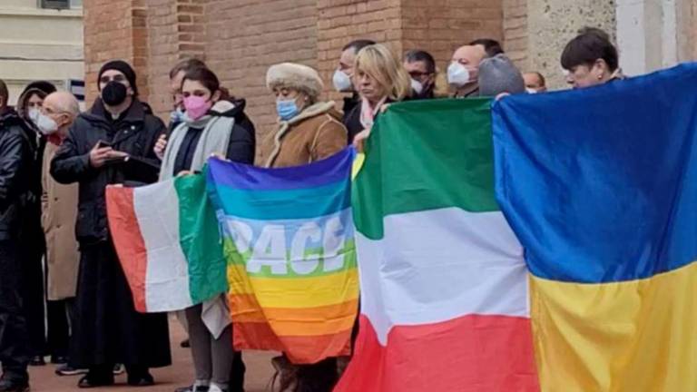 Forlì, il sindaco Zattini: Pronti ad accogliere famiglie dall'Ucraina Forlì, il sindaco Zattini: Pronti ad accogliere famiglie dall'Ucraina