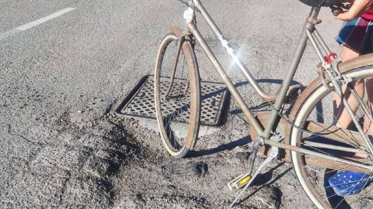 Cervia, lettera: signor sindaco, guardi che buche Cervia, lettera: signor sindaco, guardi che buche