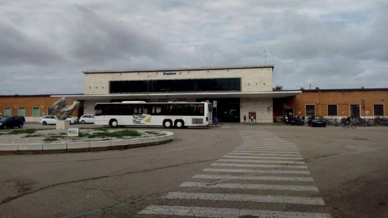 Stazione di Faenza, anticipati i lavori in via Baccarini Stazione di Faenza, anticipati i lavori in via Baccarini