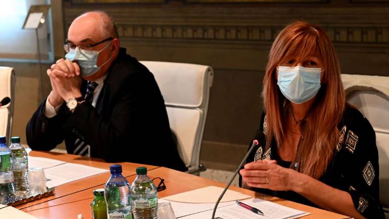 Forlì. Giovani e anziani, dalla Fondazione Carisp 840mila euro Forlì. Giovani e anziani, dalla Fondazione Carisp 840mila euro