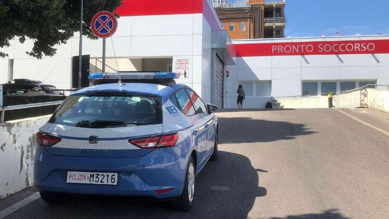 Cesena: torna a casa ferito e aggredisce i genitori anziani Cesena: torna a casa ferito e aggredisce i genitori anziani