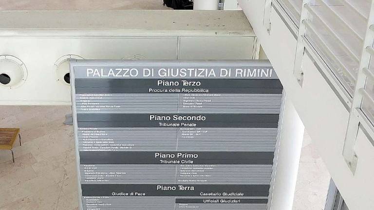 Rimini, non indica l'etnia dello stupratore e così il caso viene archiviato Rimini, non indica l'etnia dello stupratore e così il caso viene archiviato