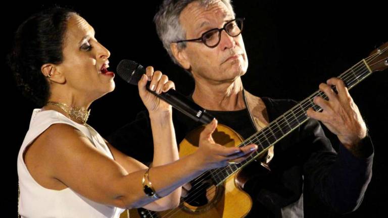 Faenza, la cantante israeliana Noa in concerto al Masini Faenza, la cantante israeliana Noa in concerto al Masini