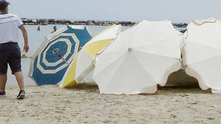 Morto in mare, il datore di lavoro: Aiutava la madre malata Morto in mare, il datore di lavoro: Aiutava la madre malata