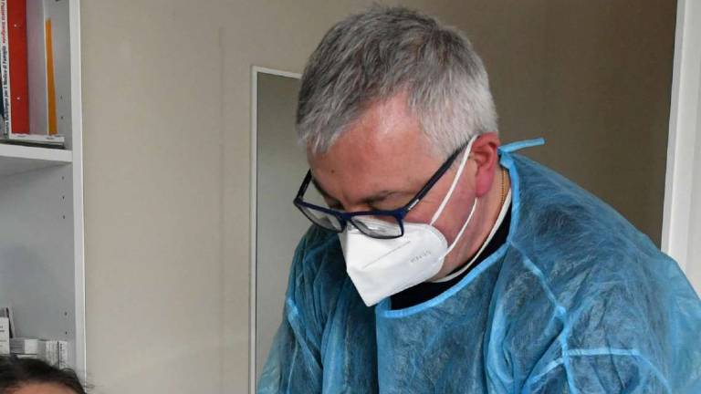 Forlì, il medico di famiglia: L'influenza insieme al Covid sarebbe disastrosa Forlì, il medico di famiglia: L'influenza insieme al Covid sarebbe disastrosa