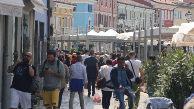 I ristoratori di Cesenatico chiedono più tavoli sul porto canale I ristoratori di Cesenatico chiedono più tavoli sul porto canale