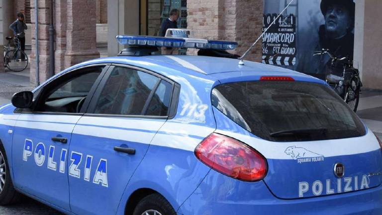 Forlì, non paga l'affitto da mesi: aggredito sotto casa dal creditore Forlì, non paga l'affitto da mesi: aggredito sotto casa dal creditore