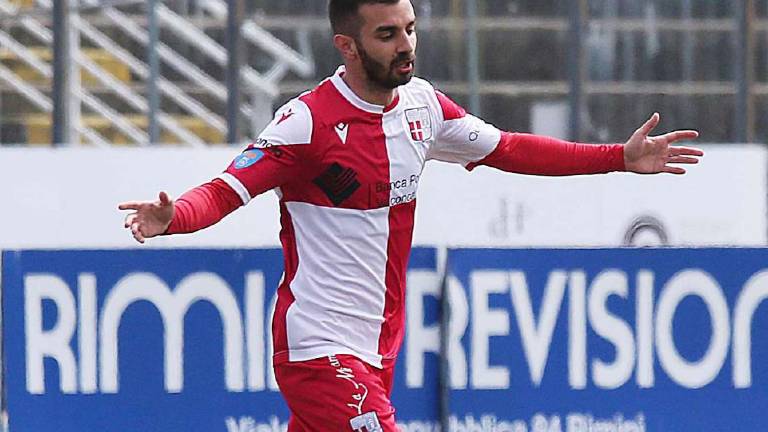 Calcio C, Gabbianelli: Il Rimini per ora non mi sembra all'altezza della categoria Calcio C, Gabbianelli: Il Rimini per ora non mi sembra all'altezza della categoria
