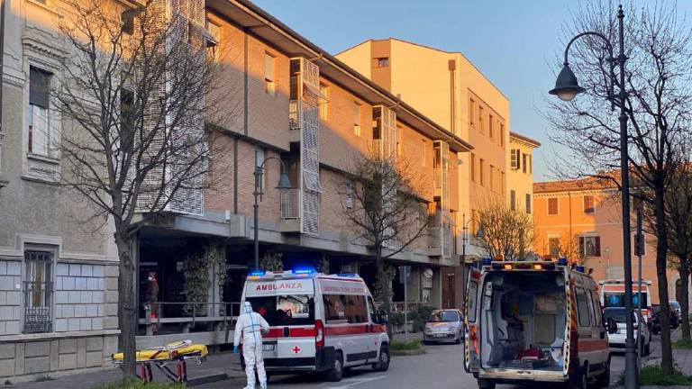 Covid: morta a Cesena maestra centenaria, sos scuola a Gambettola Covid: morta a Cesena maestra centenaria, sos scuola a Gambettola