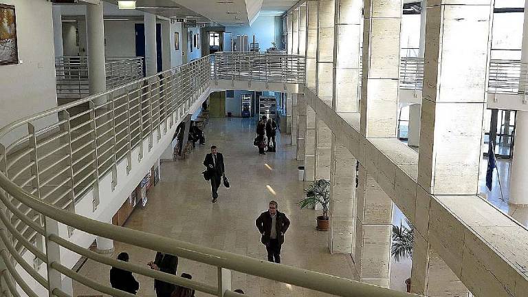 Rimini. S'intasca 300mila euro delle tasse: contabile a processo Rimini. S'intasca 300mila euro delle tasse: contabile a processo