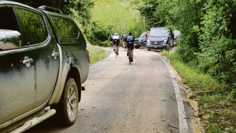 Savignano, troppi ciclisti in strade chiuse: la Polizia lancia l'allarme Savignano, troppi ciclisti in strade chiuse: la Polizia lancia l'allarme