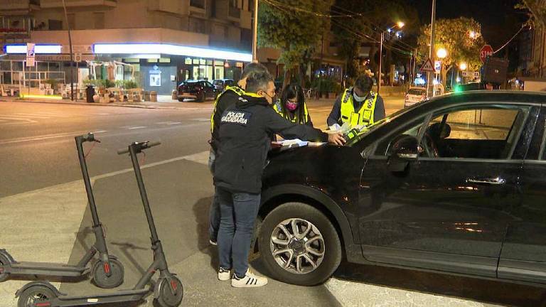 Rimini. Due ragazzi ubriachi in monopattino: multa di 544 euro Rimini. Due ragazzi ubriachi in monopattino: multa di 544 euro