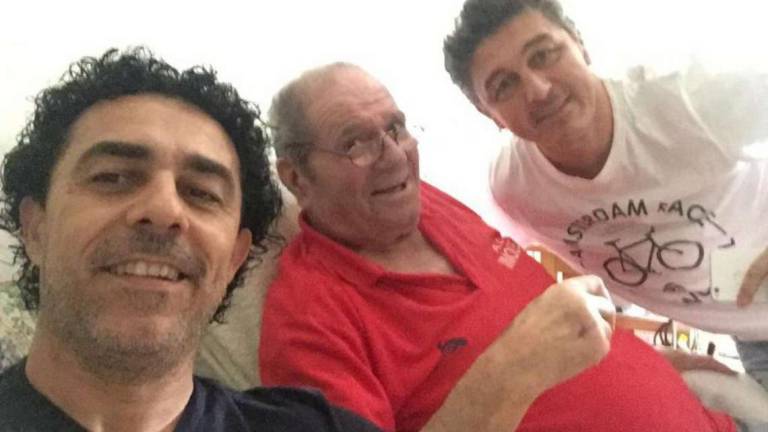 L'Imola del calcio dà l'ultimo saluto a Palinì Costa L'Imola del calcio dà l'ultimo saluto a Palinì Costa