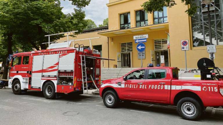 Cesena, sede dei vigili a fuoco: 60mila euro per curare le ferite Cesena, sede dei vigili a fuoco: 60mila euro per curare le ferite