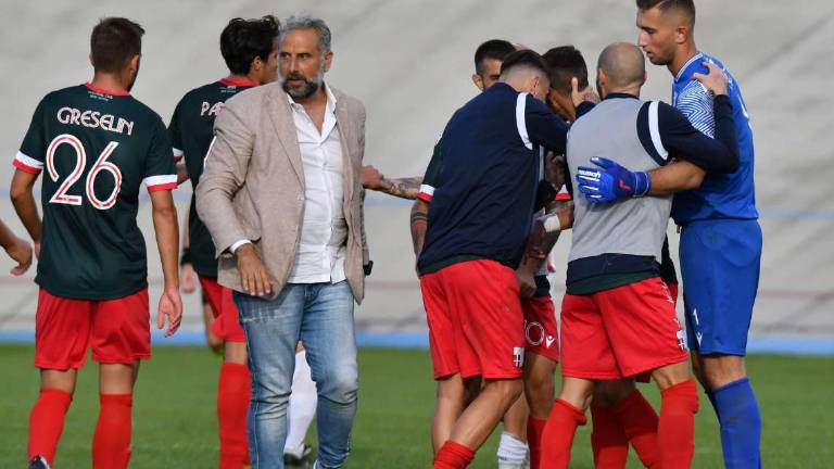 Calcio D, dopo tre anni e mezzo riecco il Rimini in vetta Calcio D, dopo tre anni e mezzo riecco il Rimini in vetta