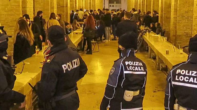 Rimini. Giovane denuncia: Mi hanno massacrato e non so il perché Rimini. Giovane denuncia: Mi hanno massacrato e non so il perché