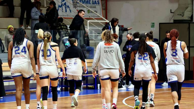 Basket A1 donne, E-Work, la discesa continua (65-76) Basket A1 donne, E-Work, la discesa continua (65-76)