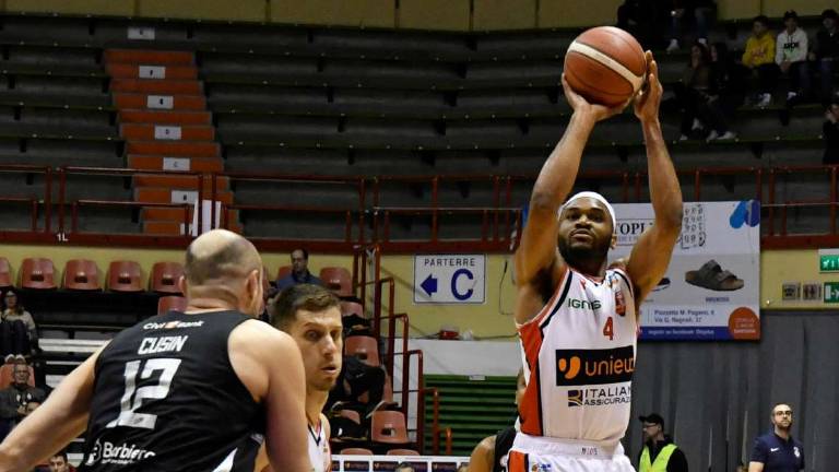 Basket A2, Unieuro, mirino sulla Fortitudo Basket A2, Unieuro, mirino sulla Fortitudo