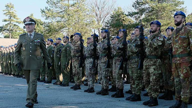 Covid a scuola, anche l'esercito per il tracciamento Covid a scuola, anche l'esercito per il tracciamento