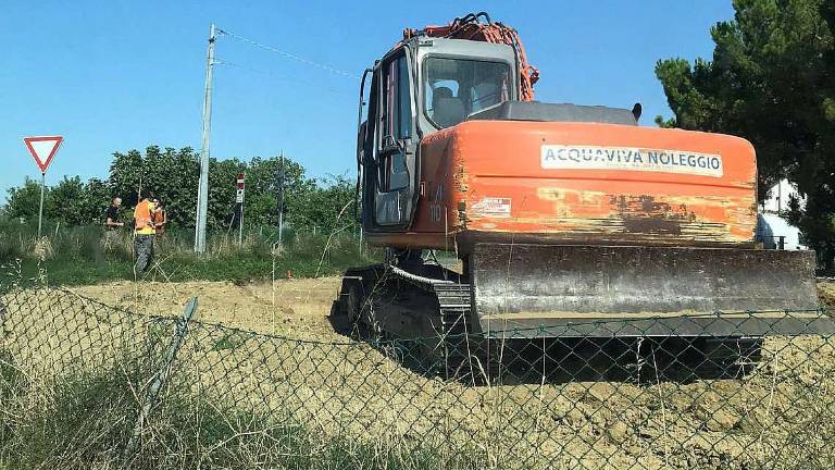 Cesena: iniziati i lavori per la nuova rotatoria a Ruffio Cesena: iniziati i lavori per la nuova rotatoria a Ruffio