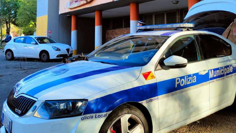 Ravenna, abusivi nell'ostello. Un arresto Ravenna, abusivi nell'ostello. Un arresto