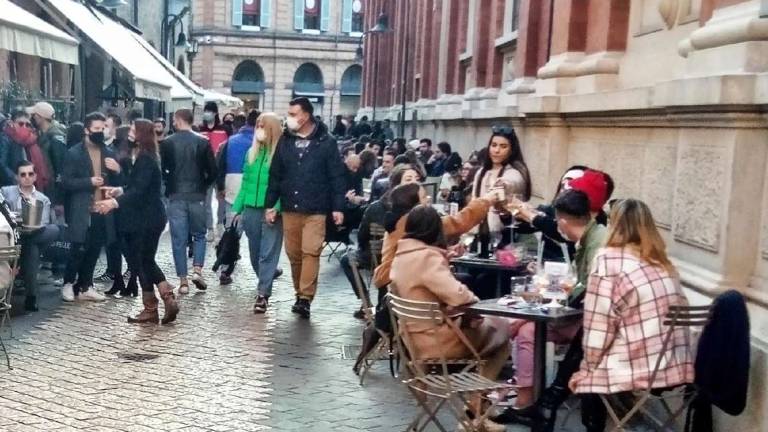 Ravenna, i locali temono il ritorno della tassa del suolo pubblico Ravenna, i locali temono il ritorno della tassa del suolo pubblico