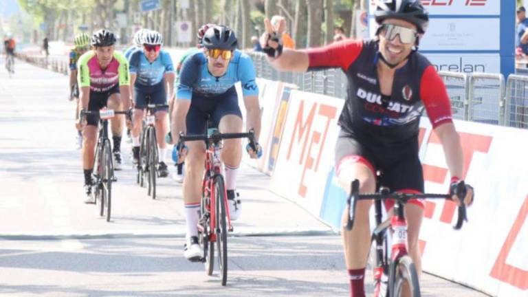 Pirro d'Italia: un pilota super anche in bici alla Nove Colli Pirro d'Italia: un pilota super anche in bici alla Nove Colli
