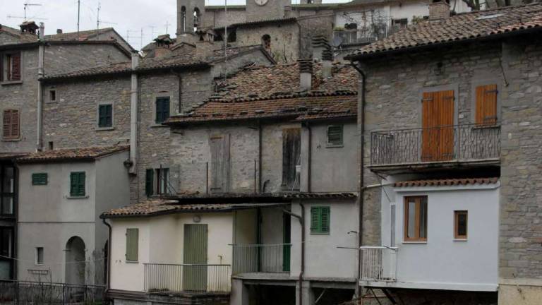 Portico, a fine mese se ne va l'unico medico di base: E adesso come facciamo? Portico, a fine mese se ne va l'unico medico di base: E adesso come facciamo?