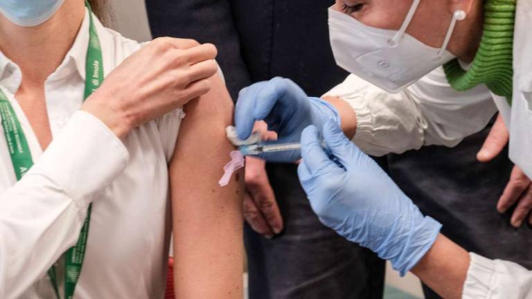 Imola, scatta di nuovo l'allarme Covid. In 7 giorni il doppio dei casi Imola, scatta di nuovo l'allarme Covid. In 7 giorni il doppio dei casi