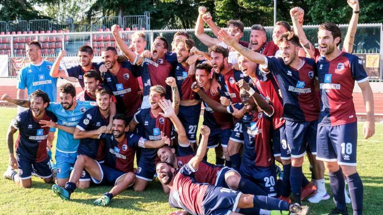 Calcio C, in fondo l'Imolese sa come ci si salva ai play-out Calcio C, in fondo l'Imolese sa come ci si salva ai play-out