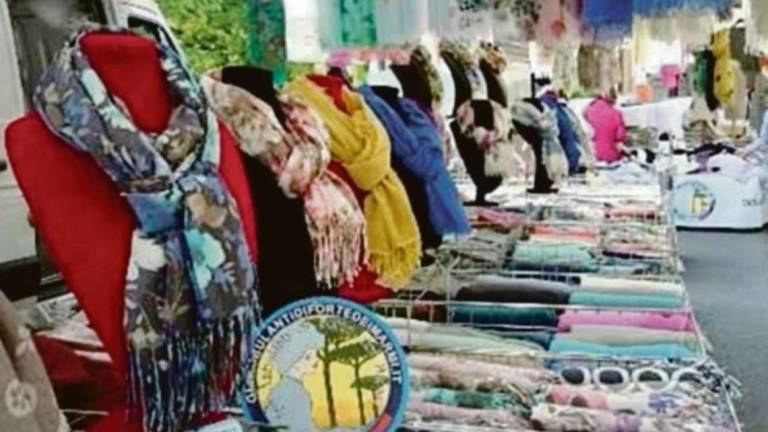 Il caso: il mercato di Forte dei Marmi Il caso: il mercato di Forte dei Marmi