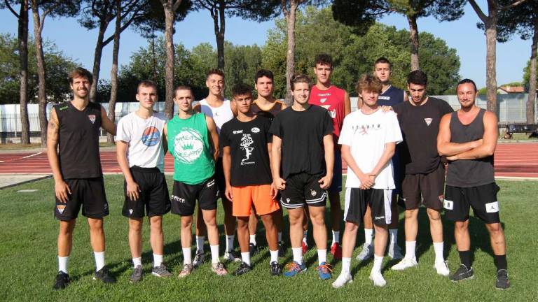 Basket B, sono ripartiti i nuovi Tigers targati Cervia Basket B, sono ripartiti i nuovi Tigers targati Cervia