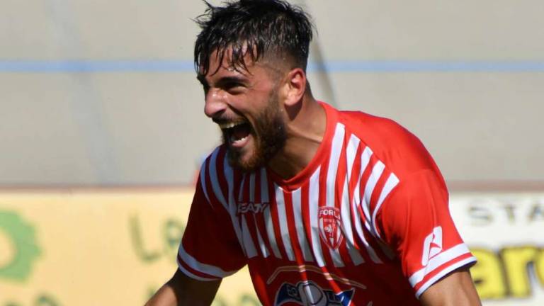 Calcio D, il Forlì si gode un Varriale extra-lusso Calcio D, il Forlì si gode un Varriale extra-lusso