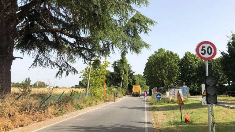 Cesena: nuove luci in strada ma con un problema nei fossati Cesena: nuove luci in strada ma con un problema nei fossati