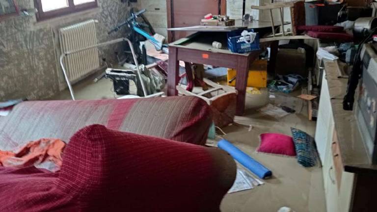 Cesena, alluvionato e sfollato: Ma niente cassa integrazione perché lavoro da remoto Cesena, alluvionato e sfollato: Ma niente cassa integrazione perché lavoro da remoto
