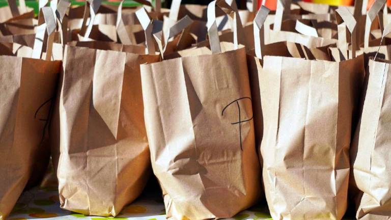 Spesa online, ma il cliente non trascura gli esercizi di vicinato Spesa online, ma il cliente non trascura gli esercizi di vicinato