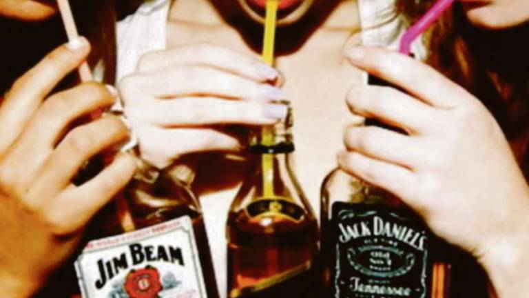 Lotta ad alcol e droghe, la pm: Andremo nelle scuole Lotta ad alcol e droghe, la pm: Andremo nelle scuole