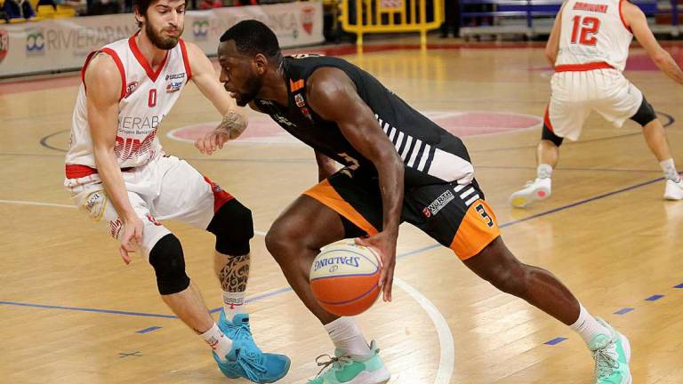Basket B, Tigers in apprensione per Anumba Basket B, Tigers in apprensione per Anumba