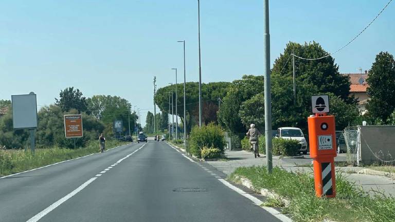 Savignano Mare, Velo Ok nella strada pericolosa Savignano Mare, Velo Ok nella strada pericolosa